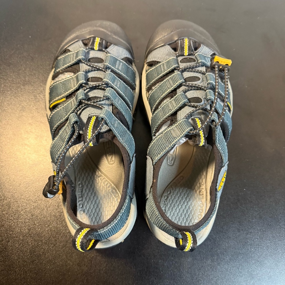 Keen sandals men’s 7 Blue Newport H2 Closed Toe water Hiking waterproof - Picture 7 of 8